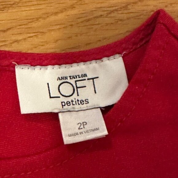 Like New Excellent Condition Ann Taylor Loft Color Block Short Sleeve Petites 2P - Picture 3 of 3